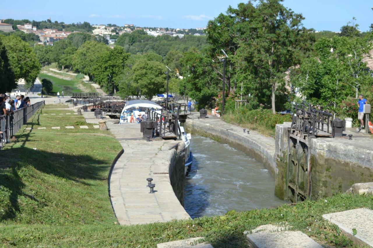 L'Instant Canal กาเปสตอง ภายนอก รูปภาพ